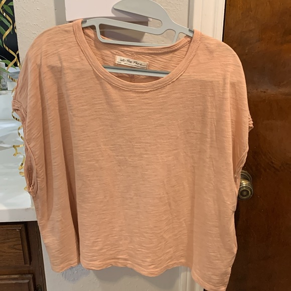 We The Free blouse, Size Small, color: Peach, Made in Guatemala. EUC - Picture 2 of 5